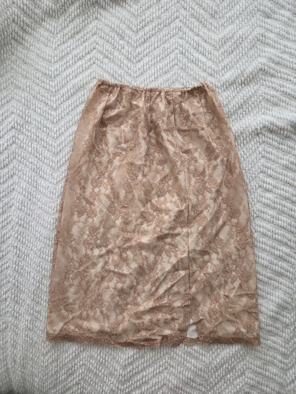 Van Raalte Lace Overlay Midi Skirt in Blush